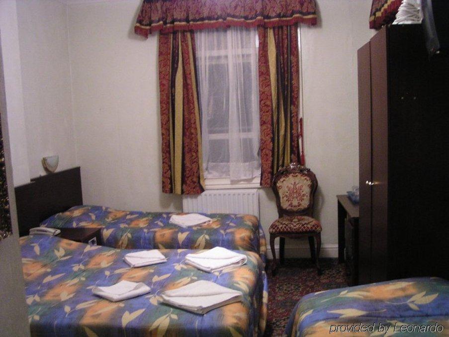 Townhouse Apollo, Hyde Park Otel Londra Oda fotoğraf
